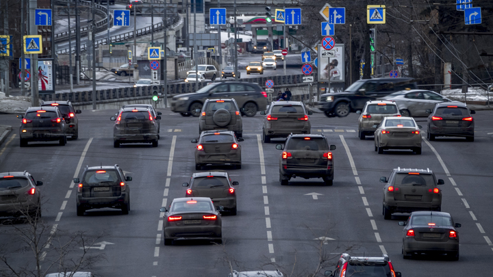 В Москве установят импульсные сфетофоры для торопливых водителей