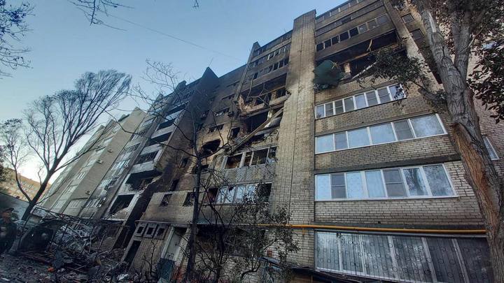Фейк: жители повреждённого при падении Су-34 дома в Ейске получат только по 10 тысяч рублей