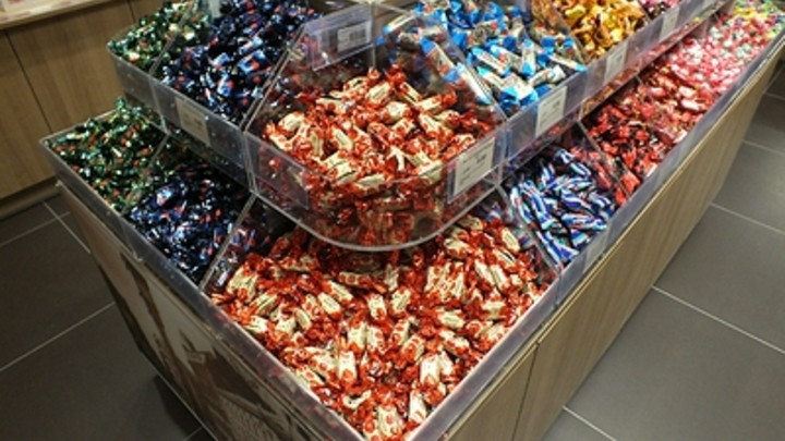 Россия поставляет в Беларусь конфет на $200 млн в год