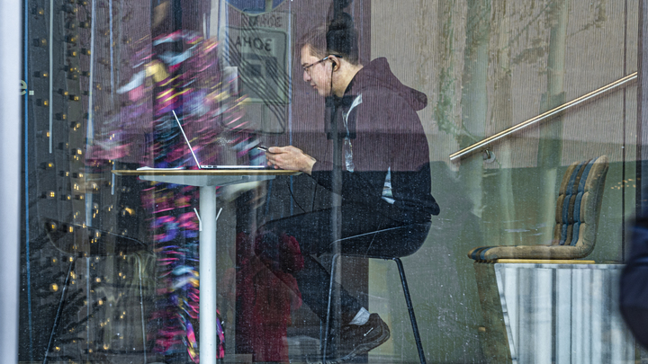 Названы спальные районы Краснодара и Сочи, где больше всего живёт фрилансеров