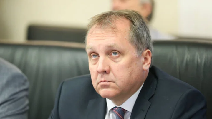 Дипломат Полищук заявил о попытке Киева и ЕС уйти от главного в переговорах