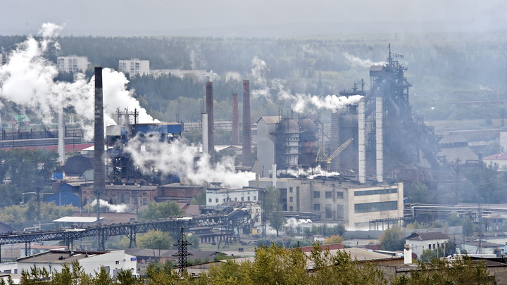 В воздухе Челябинска обнаружили превышение по сероводороду