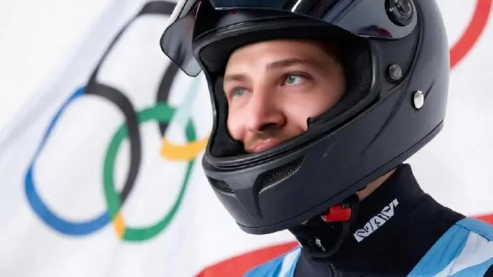 Выгнанный с Олимпиады украинский шлемоносец потребовал наказать Бубку. Шарию хватило всего трёх слов