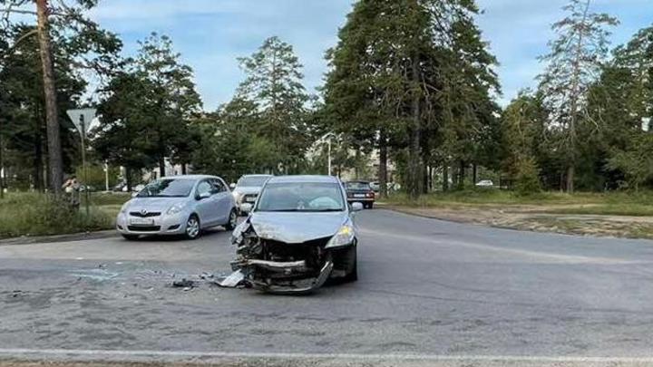 В Чите пожилая автоледи, не уступившая дорогу грузовику, попала в больницу