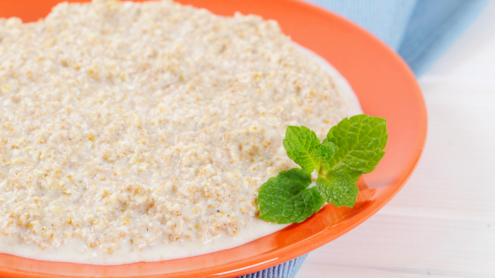 Врач предупредила о вреде овсянки на завтрак: Пойдёт на пользу при одном условии