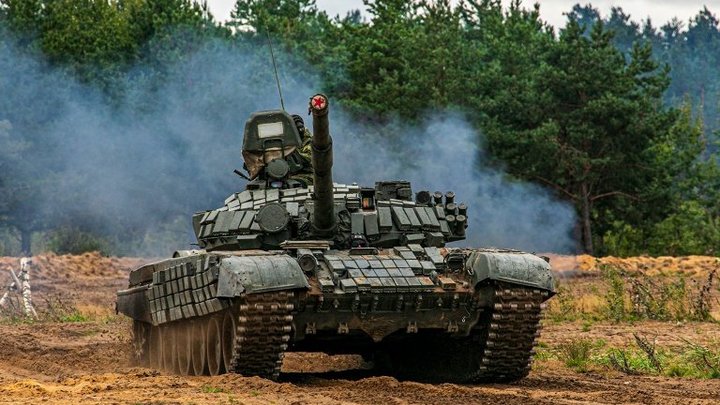 Танкист Вооруженных сил РФ рассказал о чудесах спасения в зоне СВО
