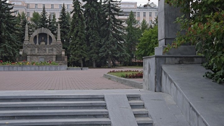 В центре Челябинска нашли каменную реликвию XIX века