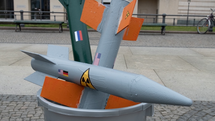 Министры трёх ядерных держав озвучили требования к России