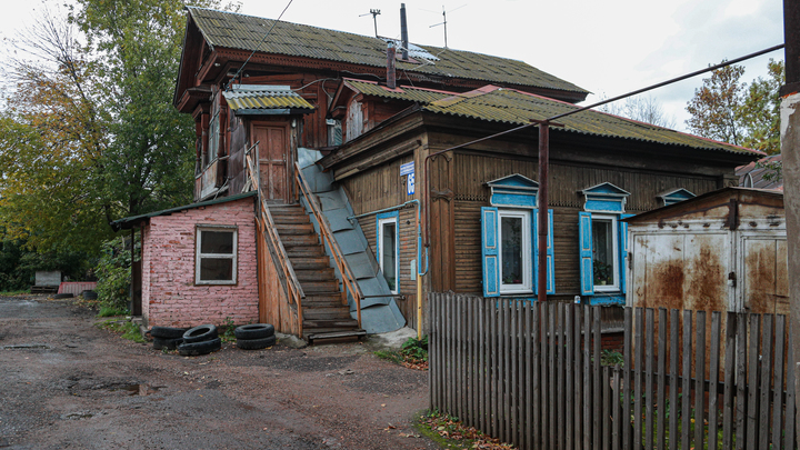 В посёлке Афипском алкоголик-извращенец пристаёт к детям и угрожает соседям убийством