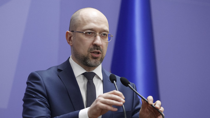 Столкнулись два тоталитарных режима: Шмыгаль обвинил СССР в защите Украины от нацистской Германии