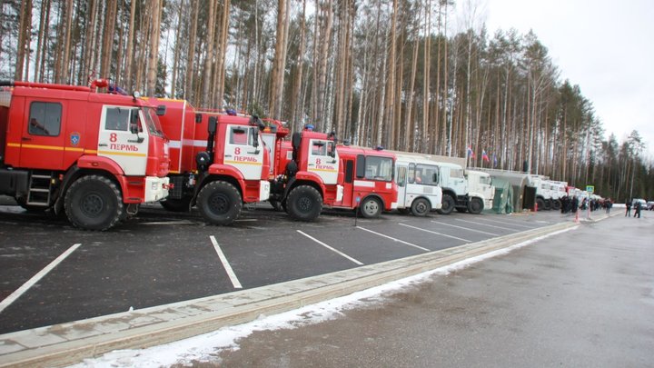Из-за авиационной бомбы в Ленобласти спецслужбы оцепили канаву