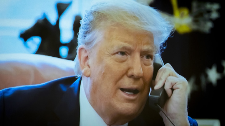 Трампа готовы устранить свои же: Политолог о предательстве республиканцев