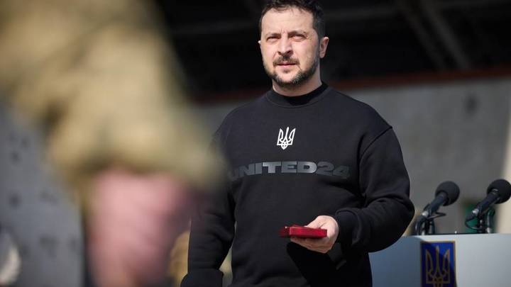 Пользователи Сети пришли в ужас после слов Зеленского о будущем Крыма: Надоело платить