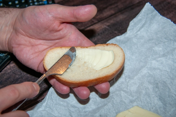 Производители и продавцы договорились снизить цены на молоко и масло