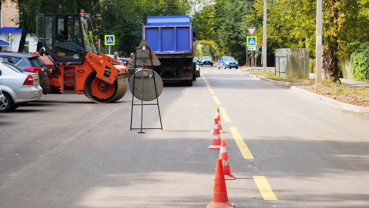 Дорожники закончат ремонт Октябрьской улицы в Иванове к концу августа