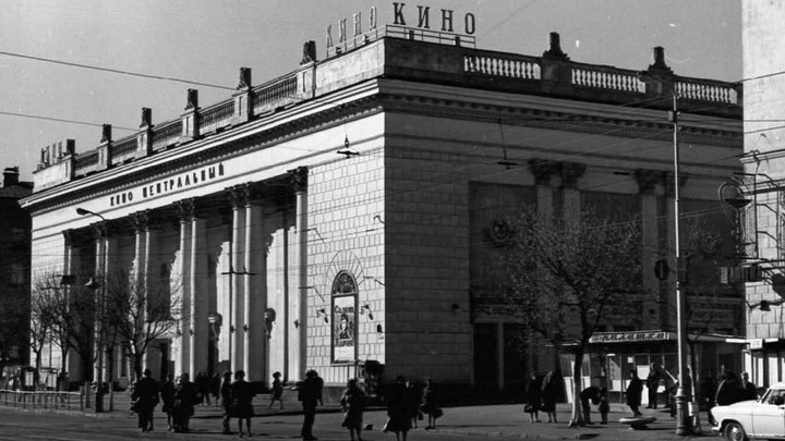В Иванове в очередной раз продают здание старейшего кинотеатра Центральный