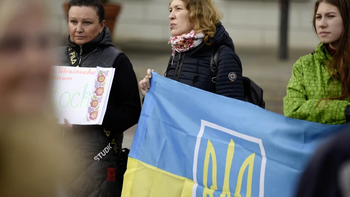 ЕС может прекратить считать украинцев беженцами: Статус 4 млн человек пересмотрят