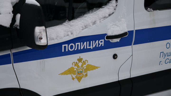 В Ленинградской области женщина нашла труп соседа. А полиция — нарколабораторию в его подвале