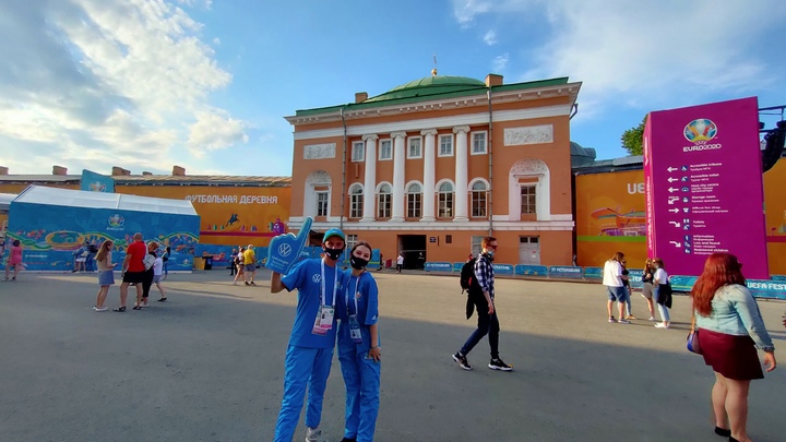 Приехали поболеть: Финские фанаты заразились коронавирусом на Евро 2020 в Петербурге