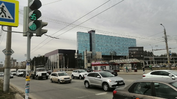 В Челябинске объявили массовое отключение светофоров