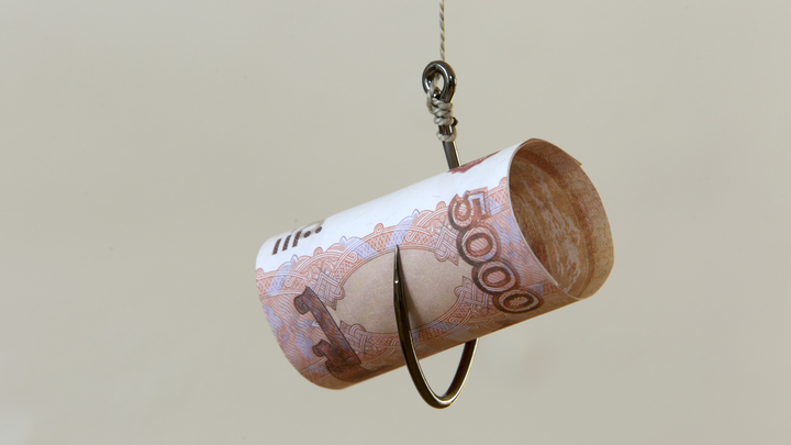 Фальшивые деньги продаете?: в Челябинске обнаружили канал сбыта поддельных купюр