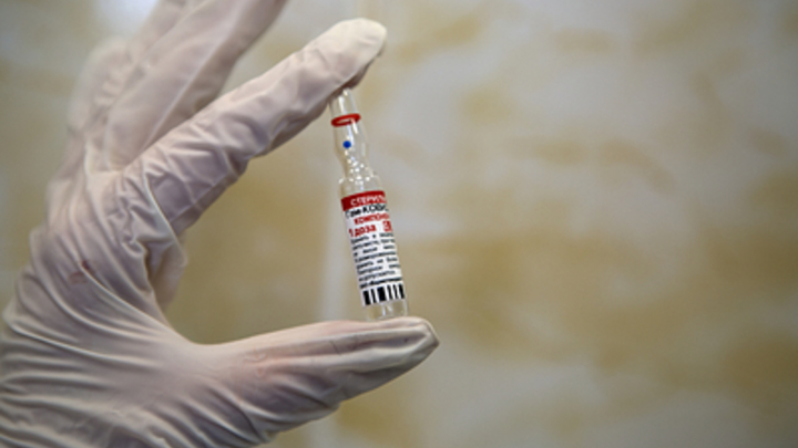 Китайские ученые разработали лекарство от последствий вакцинирования