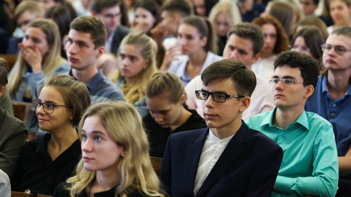 260 тысяч в год: вузы Челябинска опубликовали новые цены на обучение