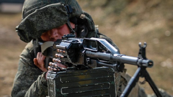 Подвиг Бурхата: Раненый русский боец ZOV в одиночку уничтожил 27 боевиков