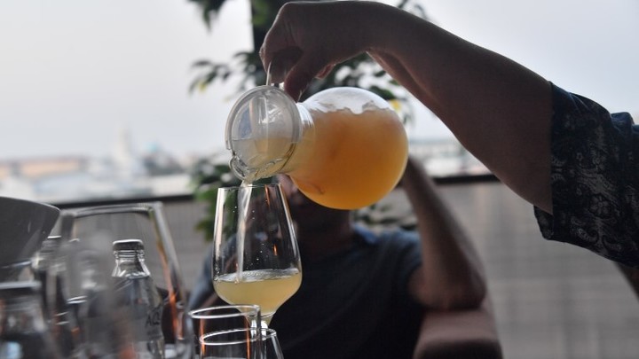 Диетолог: популярный летом напиток может вызвать рак