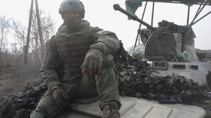 Русские разведчики смогли завладеть американским бронетранспортёром в зоне СВО