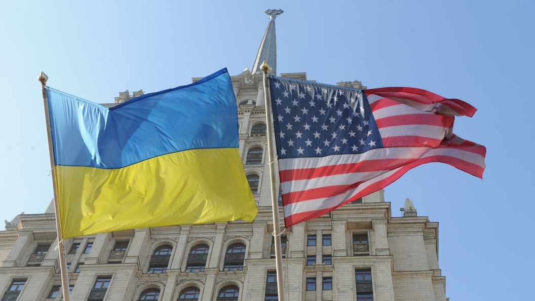 Трамп подтвердил вовлеченность США в дела Украины Трамп подтвердил вовлеченность США в дела Украины