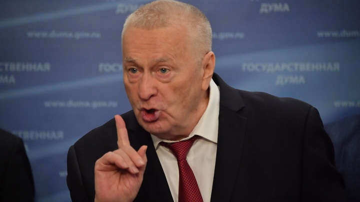 Сообщение о смерти Жириновского Песков назвал неприличной уткой