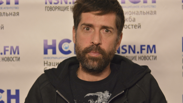 Моей позиции нет: Макс Покровский* выбрал русские деньги
