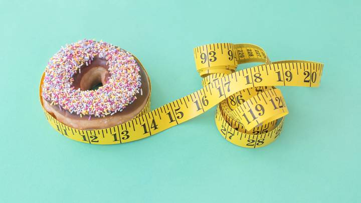 Диетолог Минздрава опроверг популярный миф о похудении: Чем раньше, тем лучше