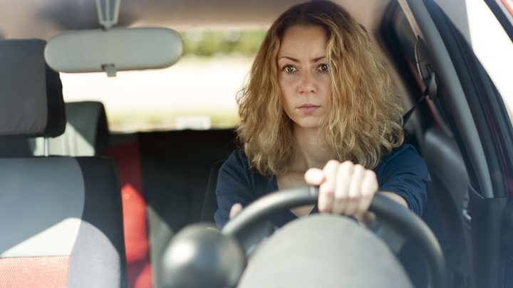 Площадки и города больше нет: При сдаче на права водитель поедет по маршруту-сюрпризу