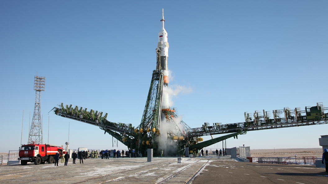 Ракета Зенит-2SБ со спутником Ангосат стартовала с Байконура Ракета Зенит-2SБ со спутником Ангосат стартовала с Байконура