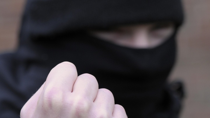 Дети мигрантов напали с отвёрткой на 7-летнего Ваню: СКР проверяет информацию