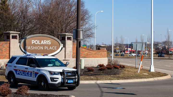 В США неизвестный расстрелял пятерых человек в отделении транспортной компании