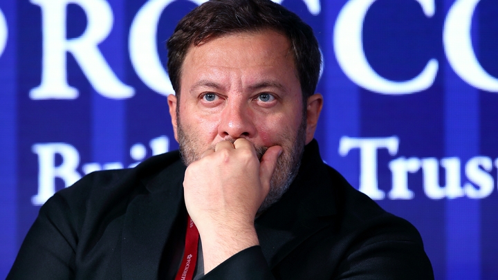 Минаев признался, что помогал Собчак блокировать новости о скандальном ДТП в Сочи с её участием