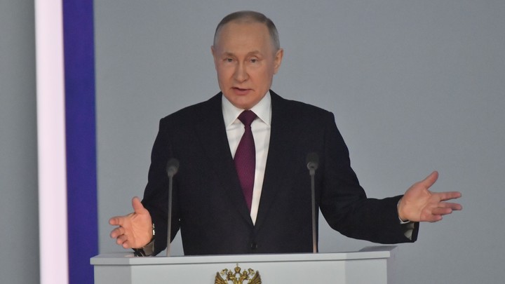 Путин рассказал, для чего Запад стремится разделить Россию на мелкие части