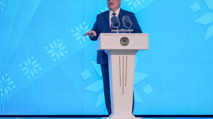 Лукашенко: Генералы ВСУ через Минск искали контакты с Путиным, чтобы остановить войну