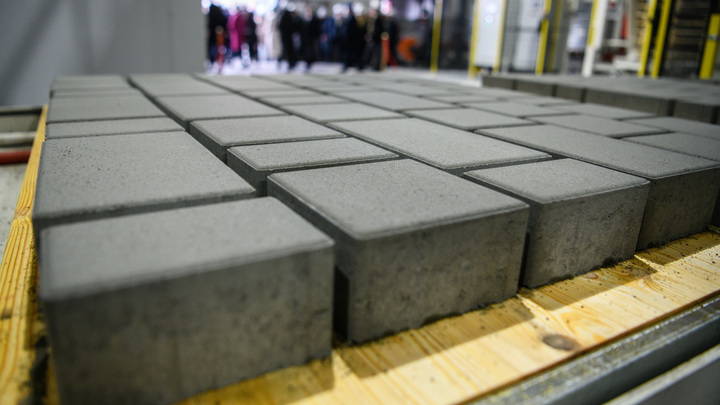 В России создали морозоустойчивую брусчатку, светящуюся в темноте