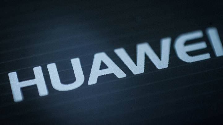 Samsung проиграл российский рынок Huawei