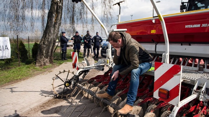 Люди взбешены притязаниями Украины - польский политик