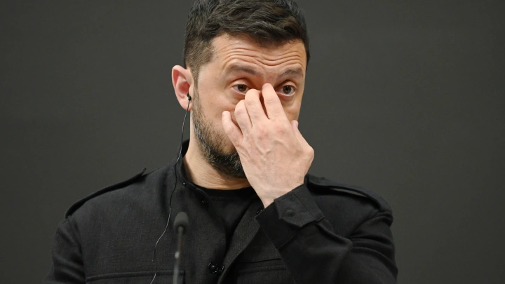 КМИС: рейтинг Зеленского в первой половине мая взлетел до 74 процентов