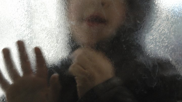 Десятки эвакуированных из лагерей и тюрем Дамаска детей привезут в Россию