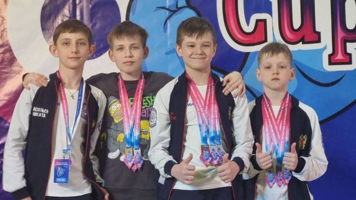 Девять медалей из Рузы: Пловцы пушкинской спортшколы показали класс