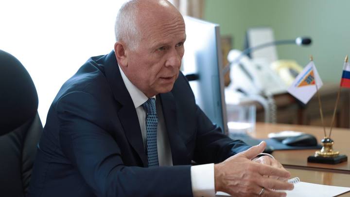 Ни слова о ЧЭМК: в Челябинске побывал глава Ростеха