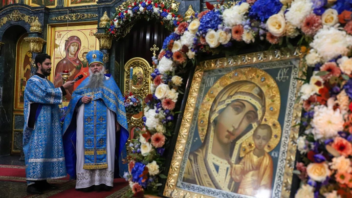 Празднование Казанской иконы Божией Матери: расписание служб храмов Подмосковья
