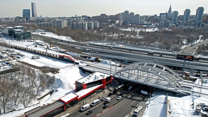 Транспорт, жильё, дворы и парки: Запад Москвы превращают в уютные районы